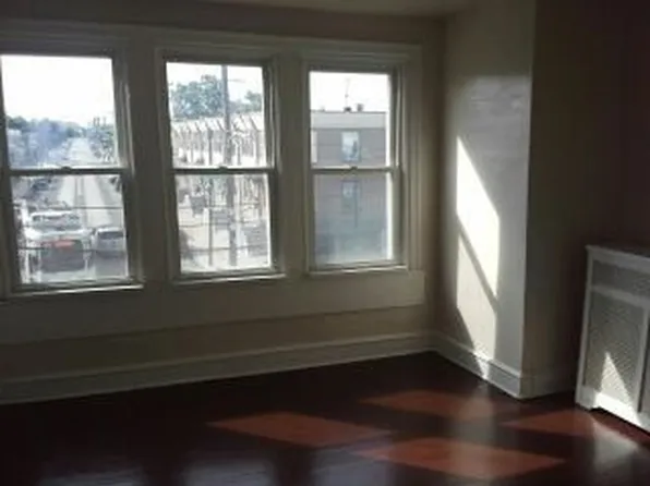 6327 Chester Ave, Philadelphia, PA 19142