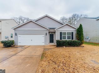 208 Flowing Meadows Dr, Kathleen, GA 31047
