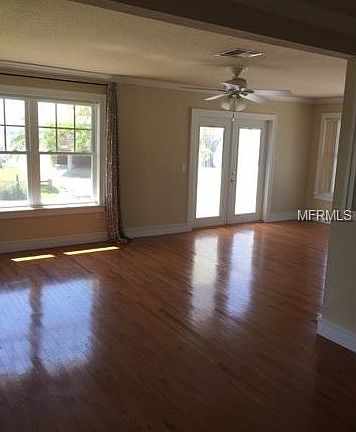 4th image of 6412 Driftwood Dr