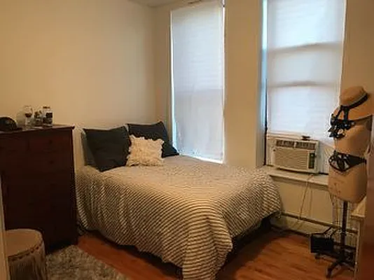 Rented by Wyckoff Heights Realty Inc. | media 5