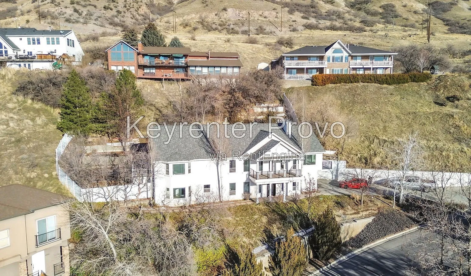 4 bed, 5.0 bath, 3996 sqft, $3,200 — Photo 1