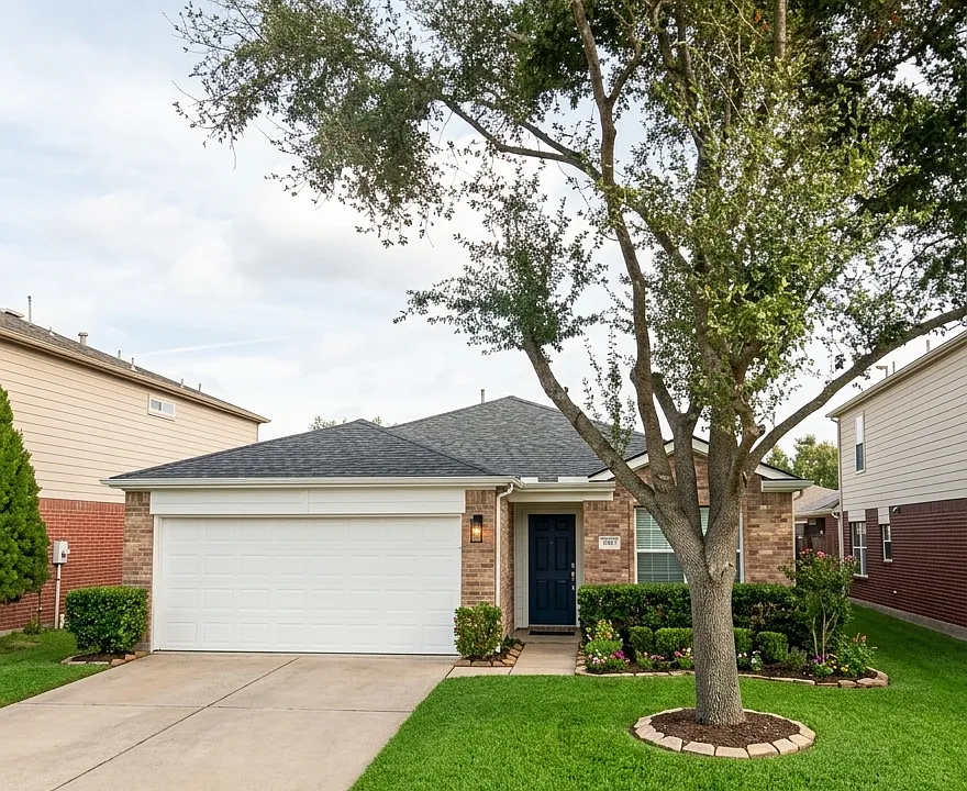 14914 Sugarhollow Dr