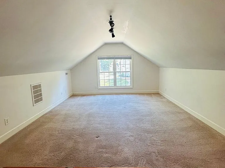 4919 Sarah Hall Ln — Photo 19