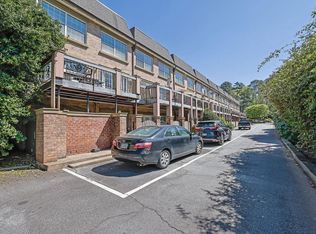 6980 Roswell Rd UNIT B11, Sandy Springs, GA 30328