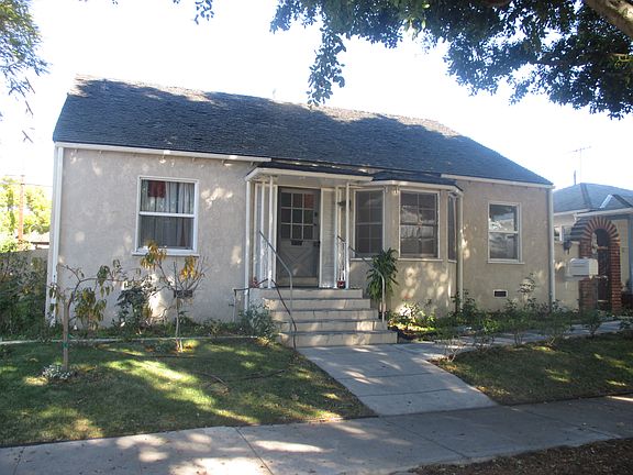 2nd image of 4404 Elenda St