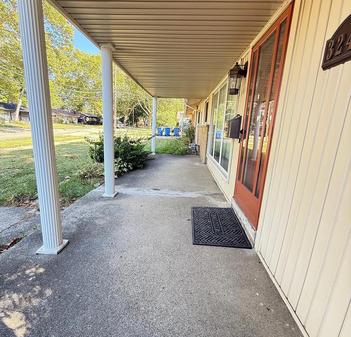 3 bed, 2052 sqft, $1,800 — Photo 4