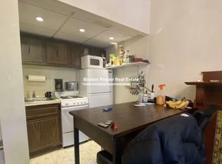 291 Newbury St #4, Boston, MA 02115