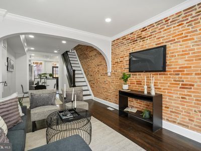 736 S Curley St, Baltimore, MD, 21224