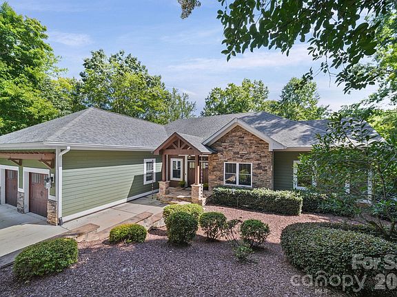 2nd image of 3033 Dodsworth Dr
