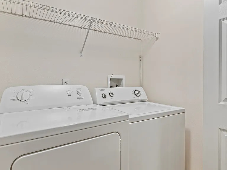 543 N University Ave #308 — Photo 10