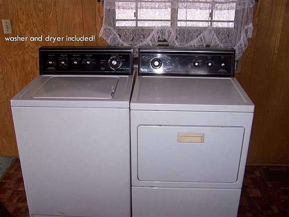 Washer and Dryer Included in sale!