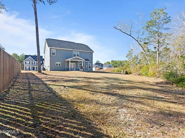 906 Needlerush Rd — Photo 2