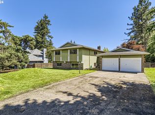 17100 SE Hagen Rd, Happy Valley, OR 97086