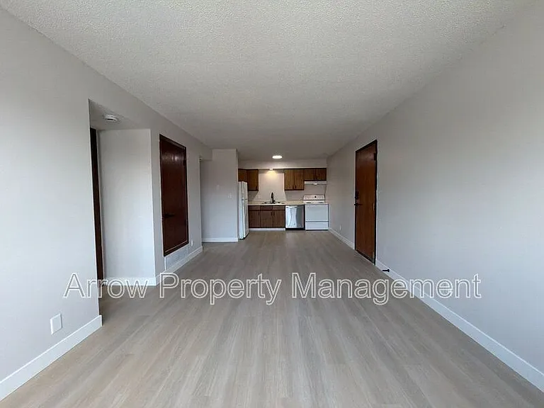 539 N 24th St #9 — Photo 4