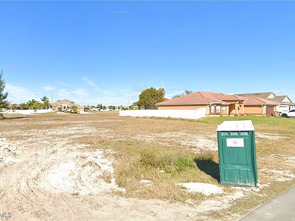 5th image of 3409 NW 1st St