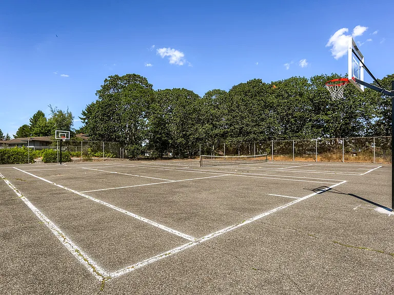 The Community Outdoor Basketball Court at Morningtree Park Apartments