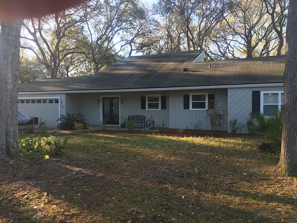 1st image of 1515 Forest Ave
