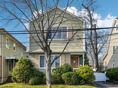 117 Charles, Floral Park, NY, 11001