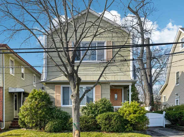 117 Charles, Floral Park, NY 11001