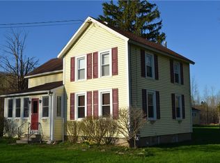 5352 Hamilton Rd, Elbridge, NY 13060