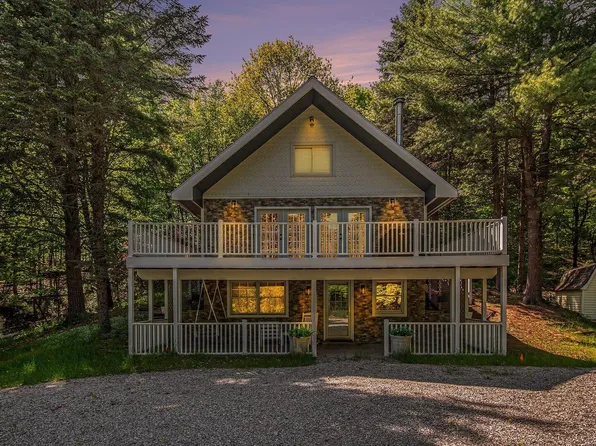 11931 Windmill Ln, Rapid City, MI 49676