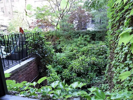 Rented by Alexander Hidalgo, Inc. | media 26