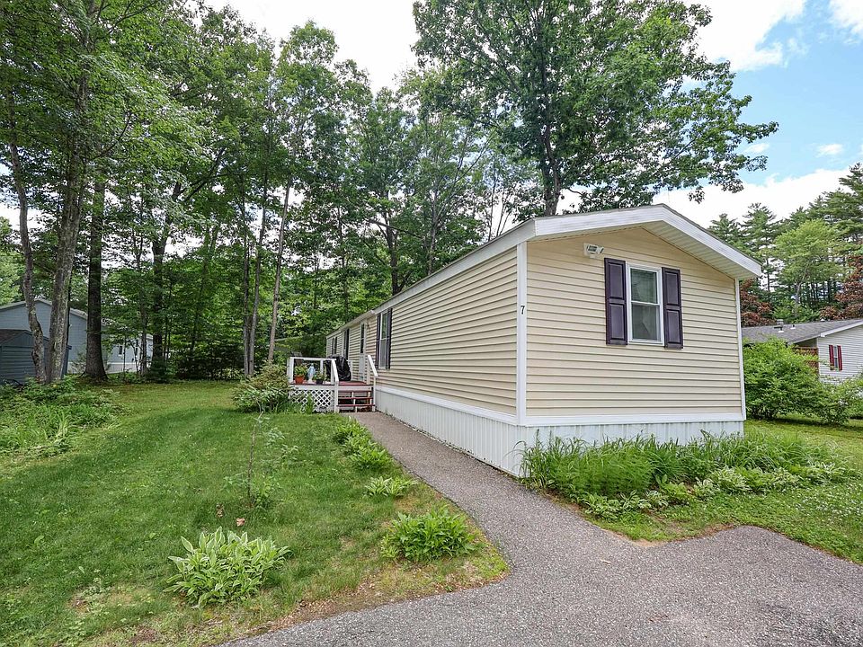 1st image of 7 Marilyn Drive