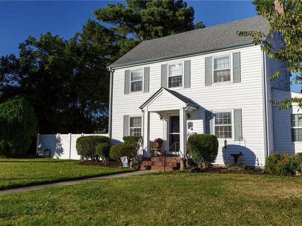 500 Sussex Dr, Portsmouth, VA 23707