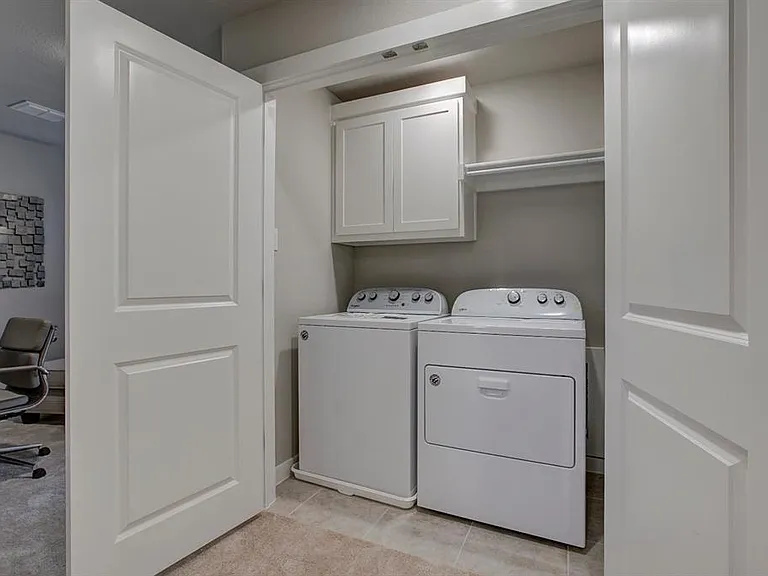 1317 Pebblebrook Dr — Photo 56