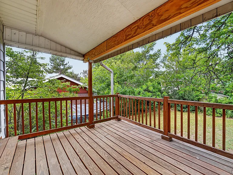 11509 Ogden St — Photo 36