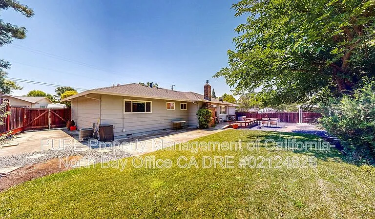 5617 Dupont Dr — Photo 28