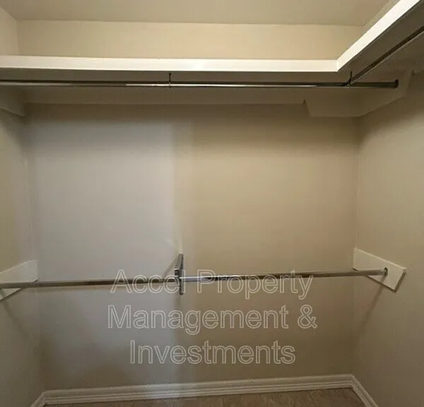 2603 E Eisenhower Ave #2 — Photo 14