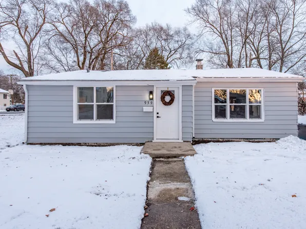 959 Judge Ave, Waukegan, IL 60085