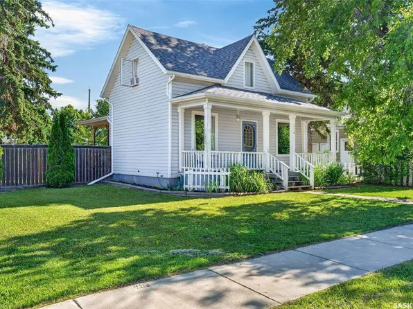 116 Stovel AVENUE W, Melfort, SK S0E 1A0