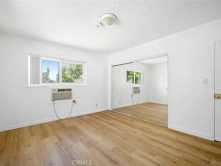 17845 Sherman Way #7 — Photo 17