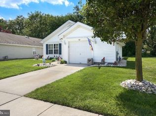 26 Maple Leaf Cir, Sewell, NJ 08080