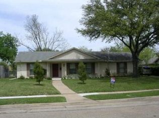 3417 Pine Tree Cir, Farmers Branch, TX 75234