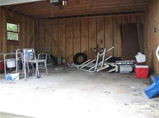 5th image of 36 Kernwood St