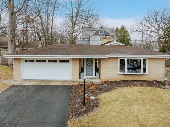 607 North 116th STREET, Wauwatosa, WI 53226