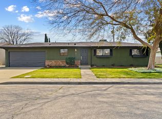 161 W Spring Ln, Lemoore, CA 93245