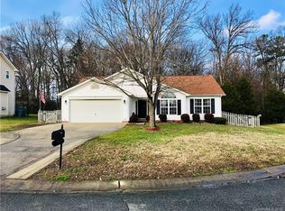 11831 Winter Pine Ln, Charlotte, NC 28269