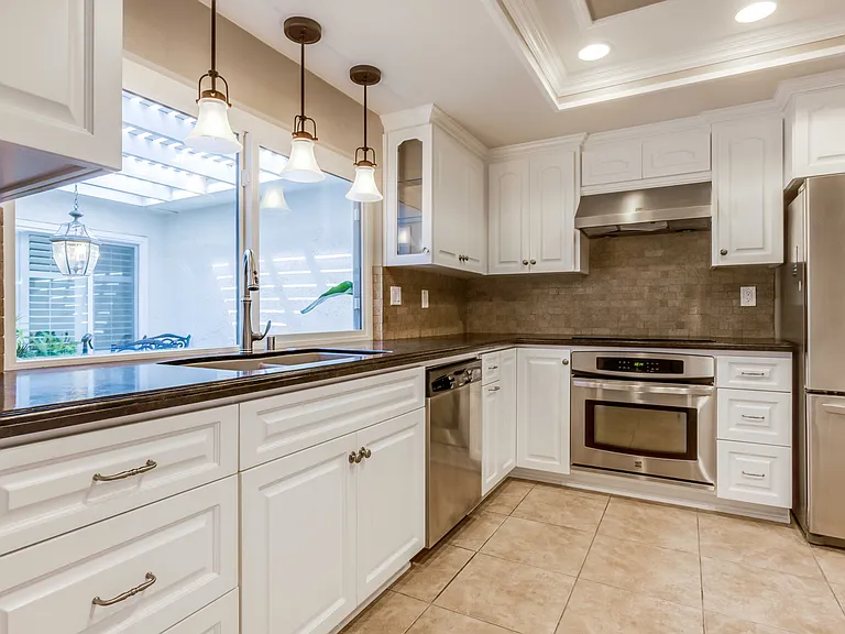 1062 Marina Dr — Photo 9