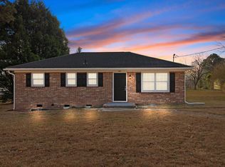 302 Ellen Dr, Knightdale, NC 27545