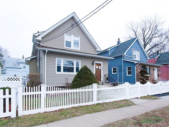 2nd image of 203 Valley Brook Ave