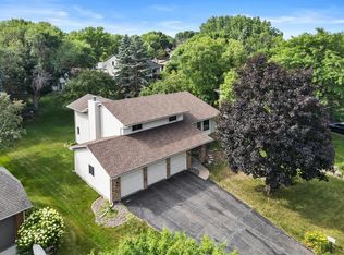 4640 Goldenrod Ln N, Plymouth, MN 55442