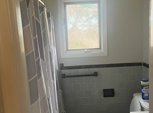 12 Ludlow Rd #B, Middletown, RI 02842