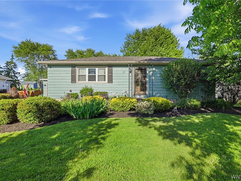 1st image of 23 Beaver Ln