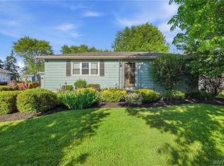 23 Beaver Ln, Grand Island, NY 14072