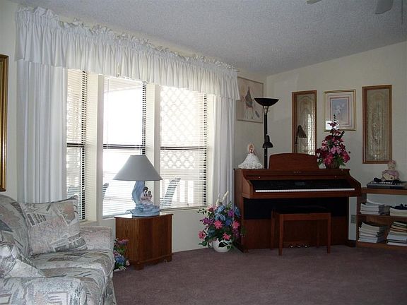 3rd image of 1504 Rio Vista Dr