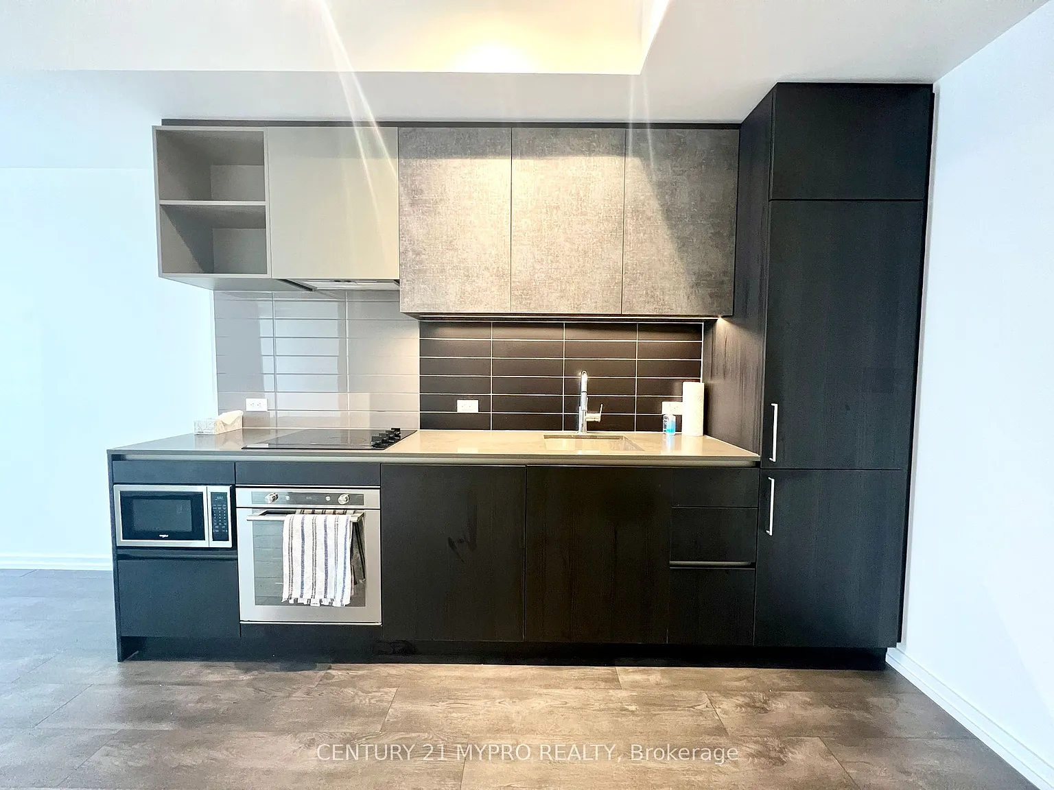 1 bed, $2,050 — Photo 2